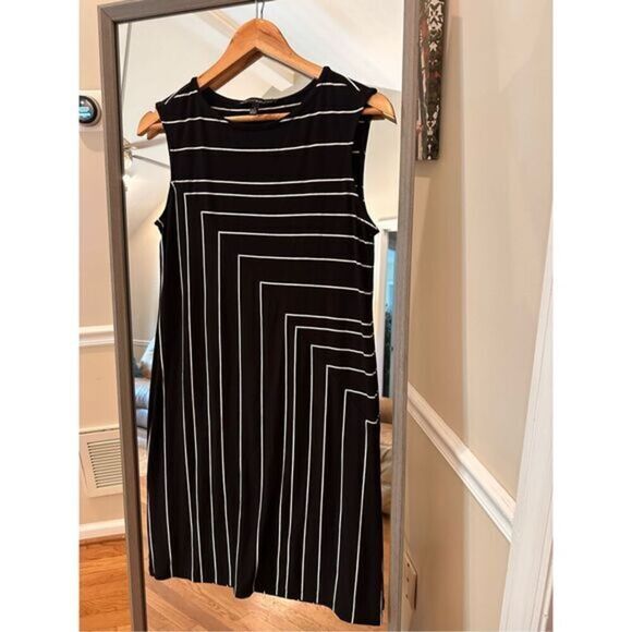 White House Black Market‎ Size Small A Line Dress T-Shirt - Picture 1 of 4